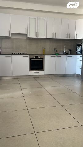 דירה, משה לוי 7, נאות שמיר, רמלה