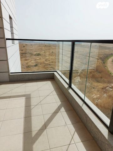 דירה, אחיה השילוני 10, פסגות אפק, ראש העין