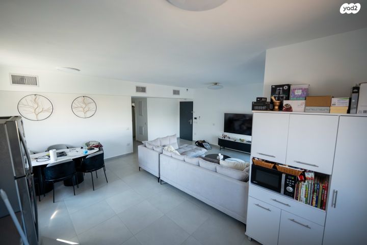 דירה, בזלת 10, שאר העיר, אריאל