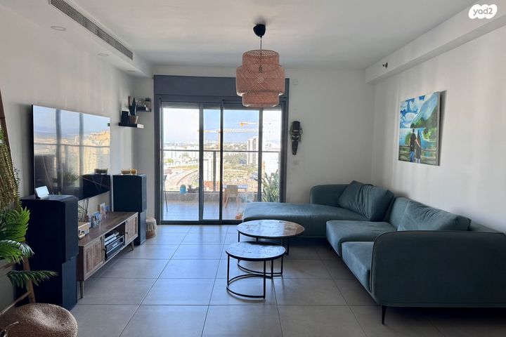 דירה, עפרה חזה 12, משכנות האומנים, קרית מוצקין