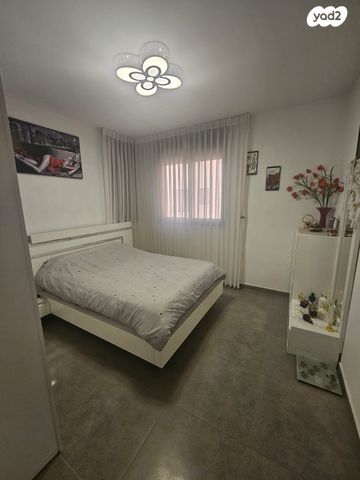 דירה, שדרות אבני החושן 27, כרמי גת, קרית גת