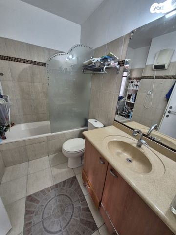 גג/ פנטהאוז, עין שמש 13, נוף סביון, גני תקווה