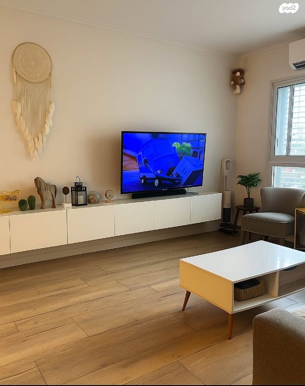 דירה, משה דיין 6, חצרות הדר, כפר סבא