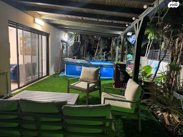 דירת גן, אפרים 16, מרכז העיר, סביניה, הוותיקה, קרית ביאליק