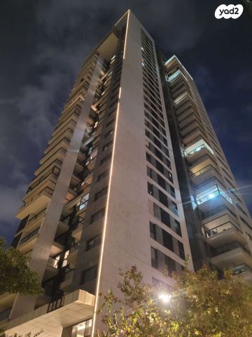 דירה, המתמיד 19, שכונת הראשונים, רמת גן