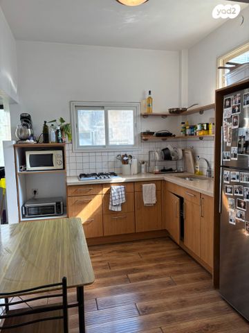 דירה, ארלוזורוב 33, שכונת חשמונאים, מרכז העיר א, רמת גן