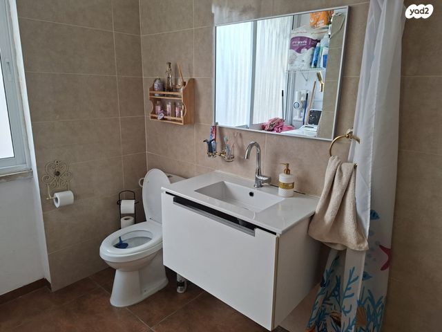 דירה, נס ציונה 10, מרכז, קרית עבודה, חולון