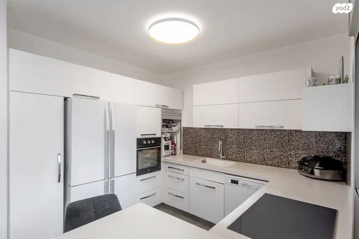 דירה, עוזי נרקיס 10, קרית רבין, חולון