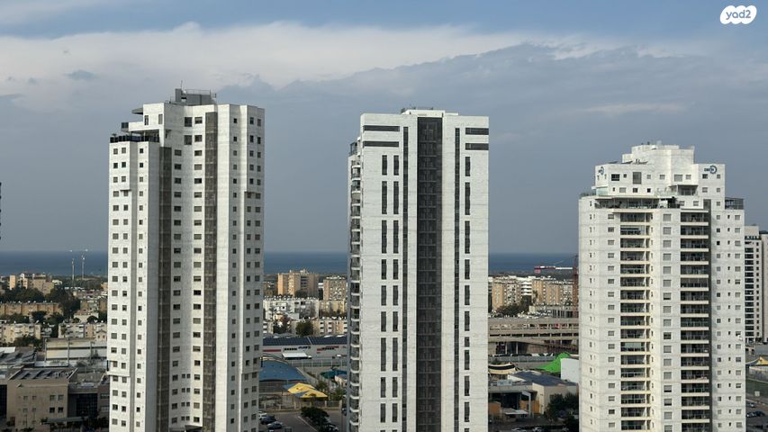 דירה, עפרה חזה 12, משכנות האומנים, קרית מוצקין