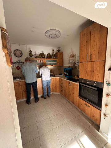 דירה, השופר 30, כלי שיר, מעלה אדומים