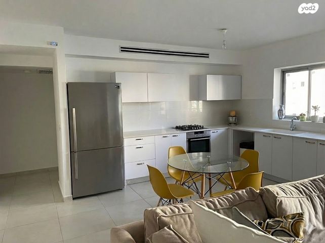 דירה, שדרות ציונה צרפת 30, גדרה מזרח, גדרה