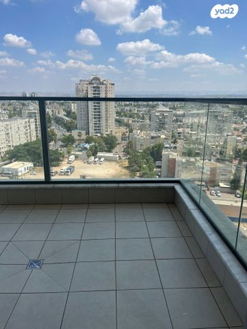 דירה, משה לוי 7, נאות שמיר, רמלה