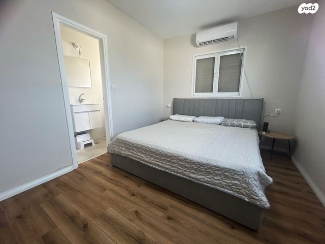 דירה, הזית 80, אורנית, אורנית