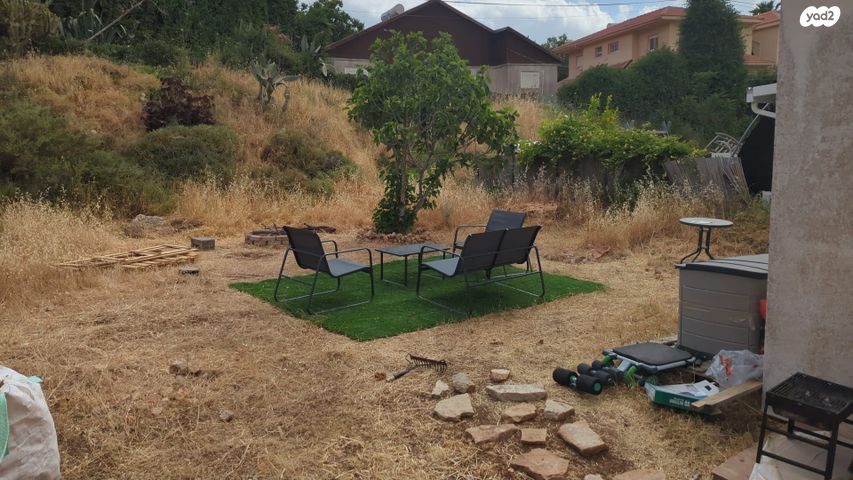 דו משפחתי, ספיר 5, עלי, עלי