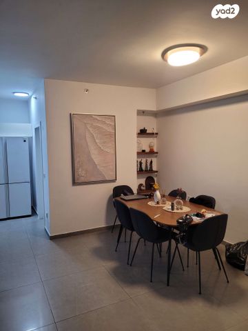 דירה, המתמיד 19, שכונת הראשונים, רמת גן