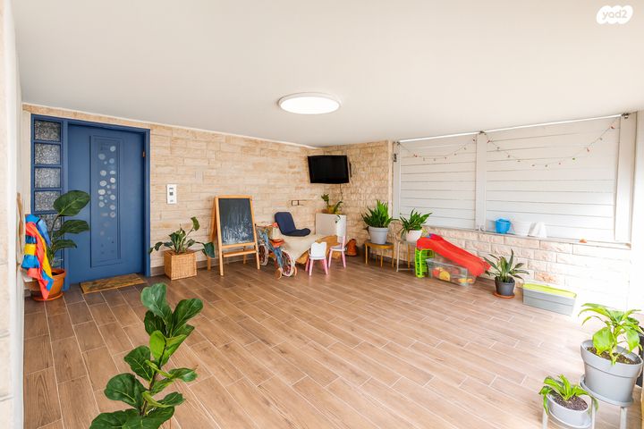 דירת גן, הערמונים 21, מרכז העיר, סביניה, הוותיקה, קרית ביאליק