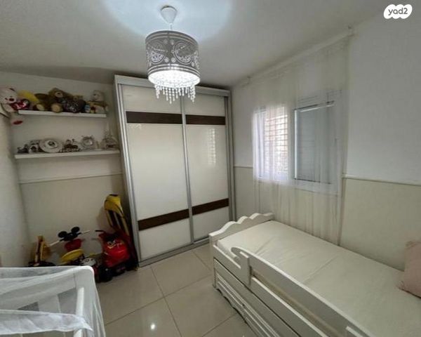 דירה, שדרות גת 100, הקוממיות, קרית גת