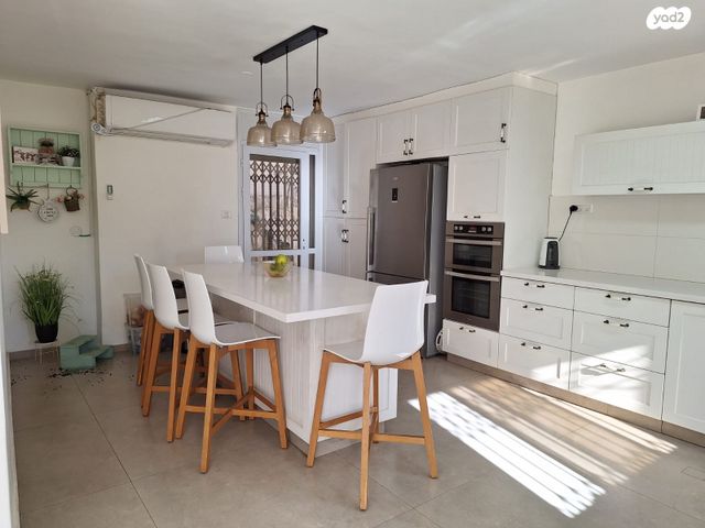 בית פרטי/ קוטג', הגיתית 1, כלי שיר, מעלה אדומים