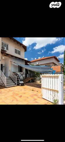 מלכי ישראל 8