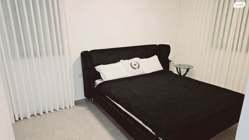 דירה, רחל המשוררת 14, נאות שמיר, יבנה