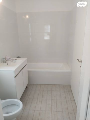 דירה, שדרות ציונה צרפת 30, גדרה מזרח, גדרה