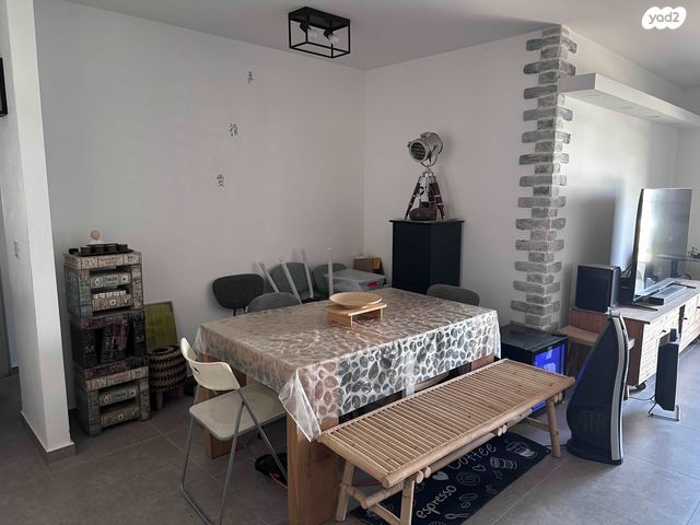 דירה, אחיה השילוני 10, פסגות אפק, ראש העין