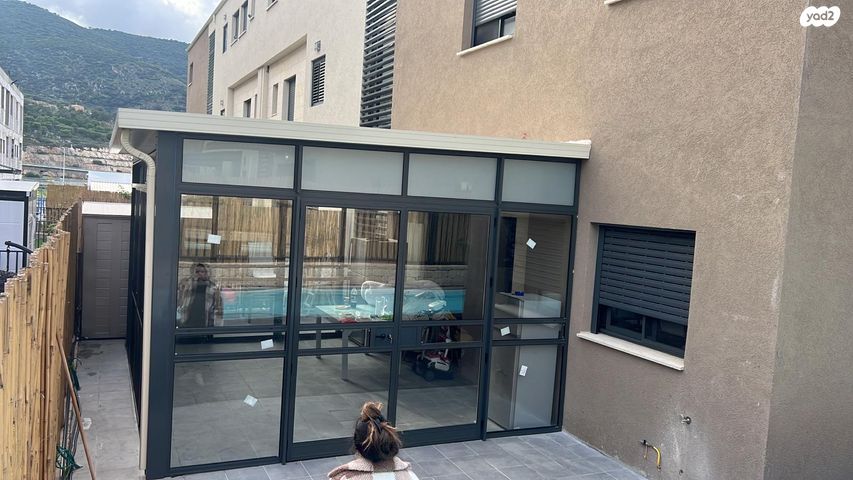 דירת גן, יצחק נבון 3, בצל האורנים, קרית טבעון