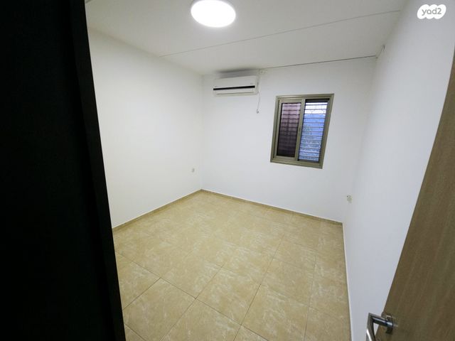 דירה, הפרחים 22, אשכול, כרמיאל