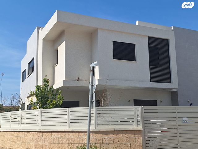 דו משפחתי, כרם 15, אור ים, אור עקיבא