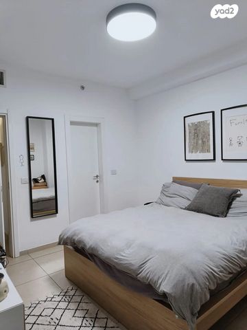 דירה, עזר וייצמן 4, מתחם 1200, הוד השרון