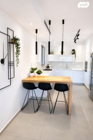 דירה, שדרות מקס ואמפרו שיין 4, רחובות החדשה, רחובות