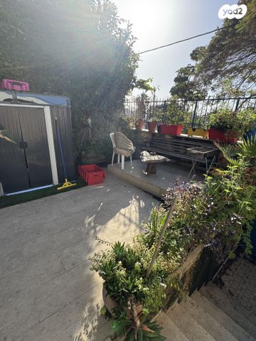 דירת גן, ציונה תג'ר 3, צהלון, שיכוני חסכון, תל אביב יפו