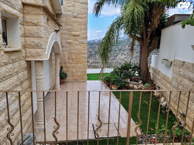 בית פרטי/ קוטג', יצחק רובינשטיין 18, הוד הכרמל, דניה, חיפה