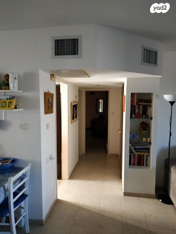 דירה, עמק איילון 41, הנחלים, מודיעין מכבים רעות