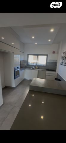 דירה, חיים נחמן ביאליק 54, רמת הדר, גבעת שמואל