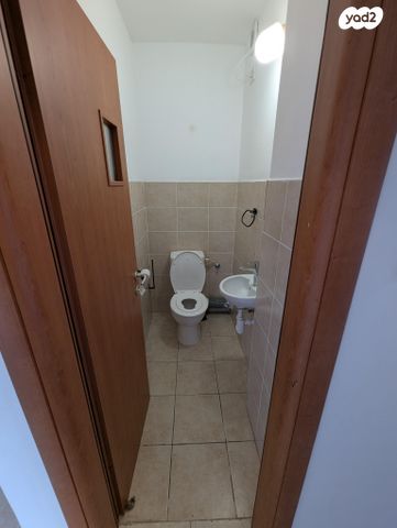 דירה, האלוף אהרון יריב 2, קרית אילון, חולון