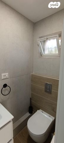 דירת גן, חוט השני 52, מגדים, מעלה אדומים