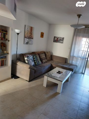 דירה, עמק איילון 41, הנחלים, מודיעין מכבים רעות