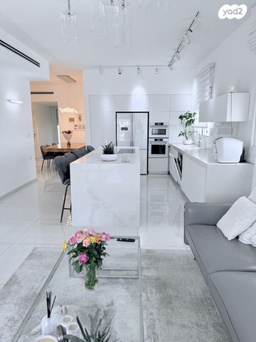 גג/ פנטהאוז, נחליאלי 4, נהריה הירוקה, נהריה