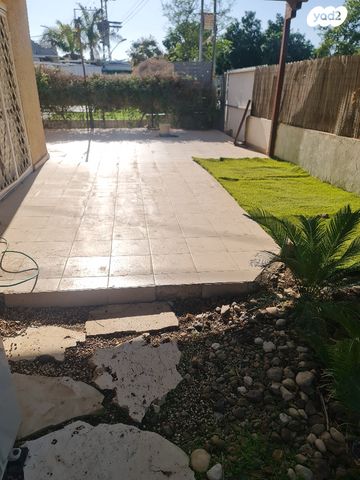 בית פרטי/ קוטג', חבצלת הנגב 59, נווה נוי, באר שבע