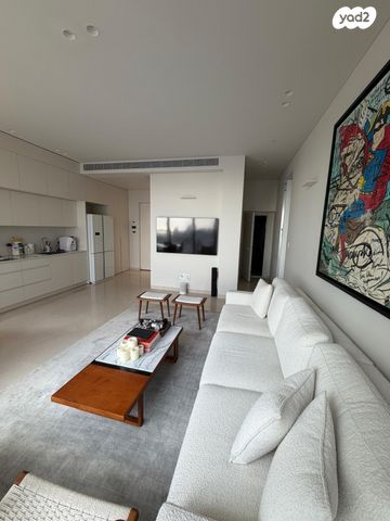 דירה, ארלוזורוב 17, הצפון הישן - צפון, תל אביב יפו