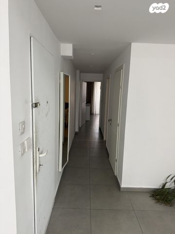 דירה, ברנר 28, מרכז דרום, רעננה