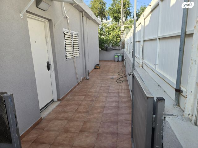 שביל הרקפת 33