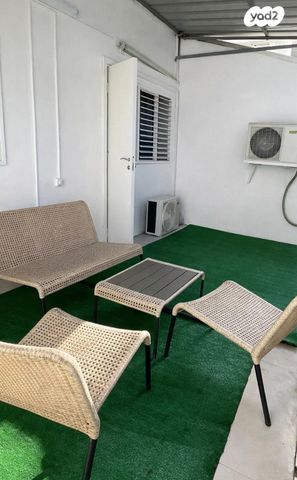 דרך קיבוץ גלויות 87