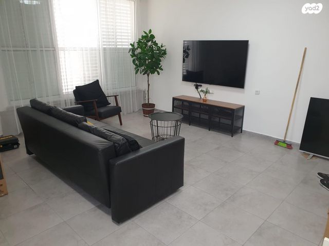 יהודה גורודיסקי 30