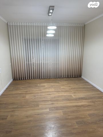 הרשל גרינשפן 4