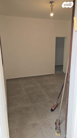 שדרות נווה עובד 20