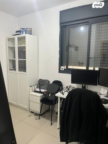 דירה, נווה שאנן 10, רובע ה', אריאל