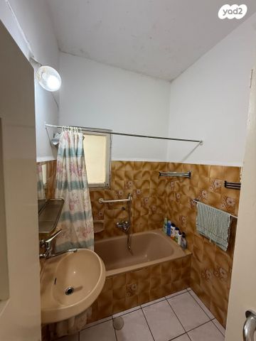 דירה, פרידריק שופן 2, קטמון הישנה, ירושלים