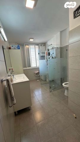 דירה, יעקב משה ברוידה 3, לב המושבה / מרכז העיר, פתח תקווה